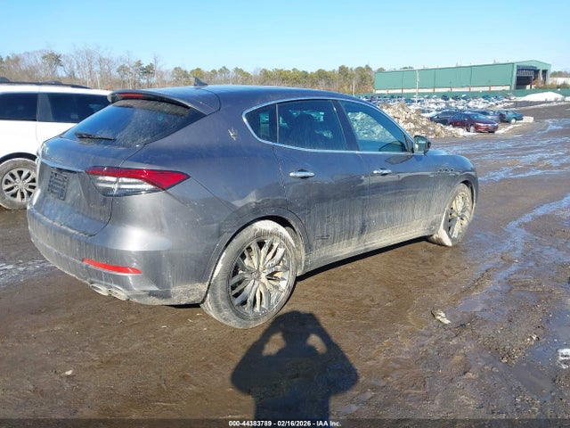 ZN661XUM7RX445187 Maserati Levante Modena