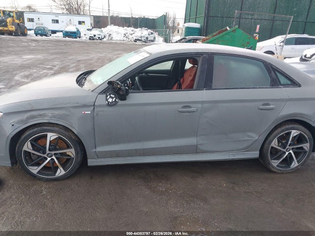 Продаж на аукціоні авто 2020 Audi A3 Premium 45 Tfsi S Line Quattro S Tronic, vin: WAUBEGFF2LA012113, номер лоту: 44383797