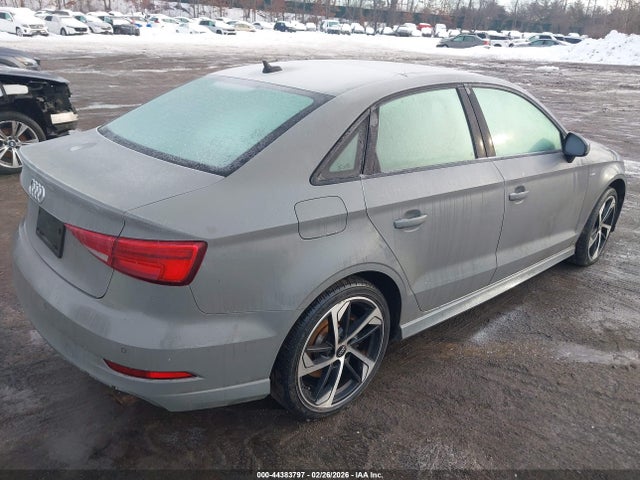 Продаж на аукціоні авто 2020 Audi A3 Premium 45 Tfsi S Line Quattro S Tronic, vin: WAUBEGFF2LA012113, номер лоту: 44383797