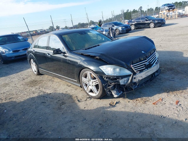 2013 MERCEDES-BENZ S 550 WDDNG7DB1DA513575