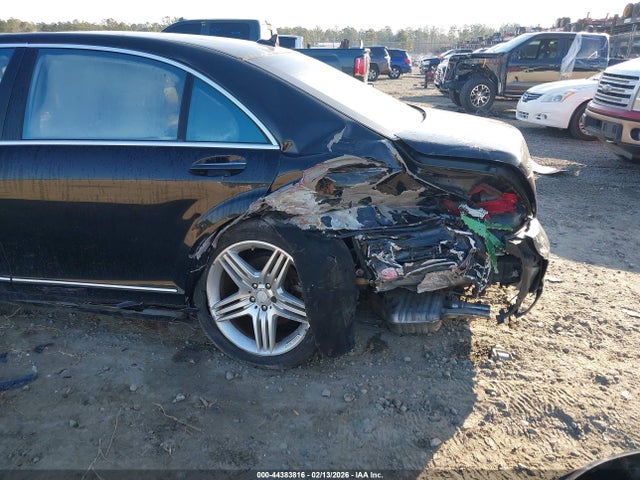 2013 MERCEDES-BENZ S 550 WDDNG7DB1DA513575 Photo 5