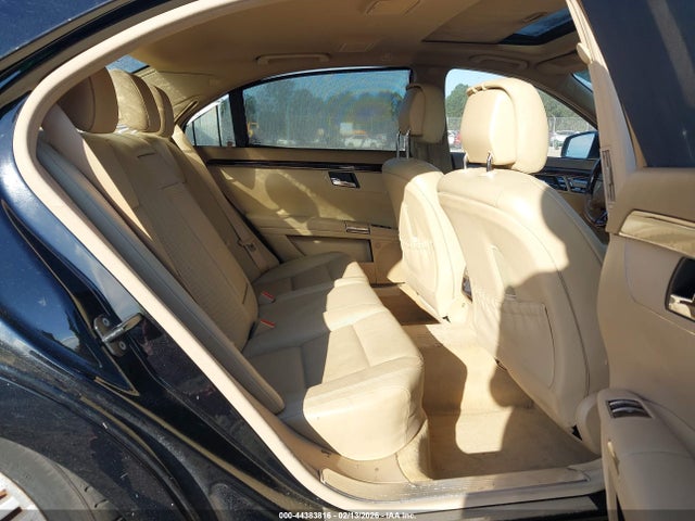 2013 MERCEDES-BENZ S 550 WDDNG7DB1DA513575 Photo 7