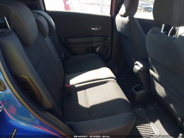 2019 HONDA HR-V 3CZRU6H18KG723065 Photo 7
