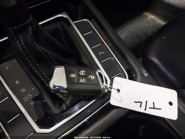 Aukcja sprzedaży 2021 Volkswagen Arteon 2.0t Sel R-line, vin: WVWSR7AN3ME011939, numer aukcji: 44383838