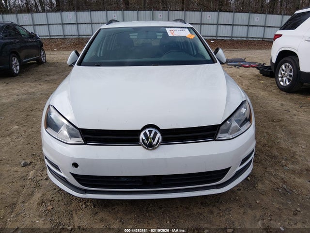 Продажа на аукционе авто 2017 Volkswagen Golf Sportwagen Tsi S, vin: 3VW017AU1HM507129, номер лота: 44383861