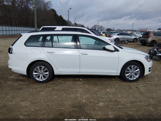 Продажа на аукционе авто 2017 Volkswagen Golf Sportwagen Tsi S, vin: 3VW017AU1HM507129, номер лота: 44383861