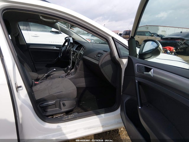 Продажа на аукционе авто 2017 Volkswagen Golf Sportwagen Tsi S, vin: 3VW017AU1HM507129, номер лота: 44383861