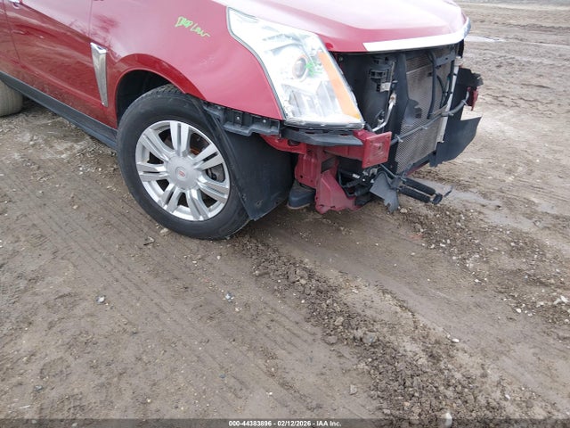 Продажа на аукционе авто 2015 Cadillac Srx Luxury Collection, vin: 3GYFNBE32FS578400, номер лота: 44383896