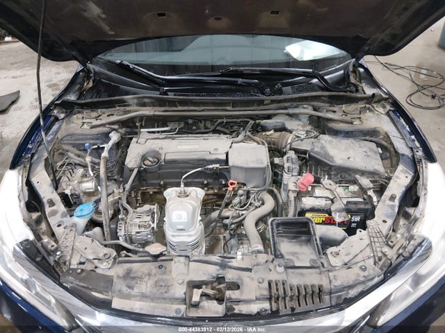 1HGCR2F17HA203005 Honda Accord Sport Se