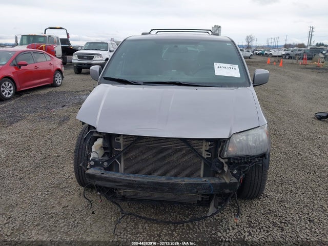 2C4RDGEG8HR746711 Dodge Grand Caravan Gt