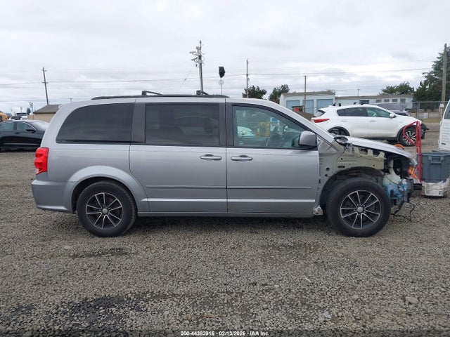 2C4RDGEG8HR746711 Dodge Grand Caravan Gt