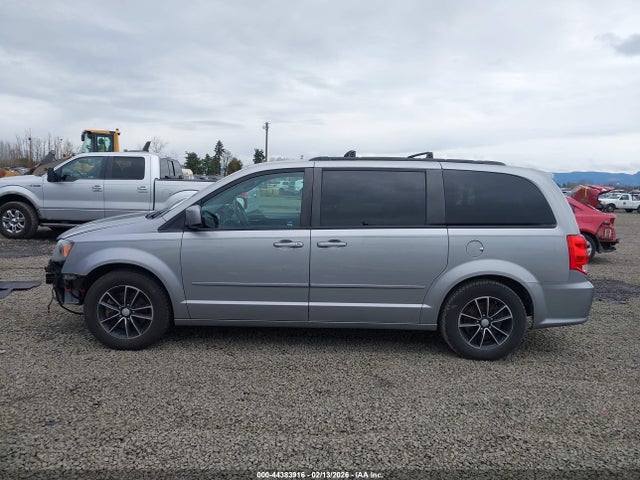 2C4RDGEG8HR746711 Dodge Grand Caravan Gt