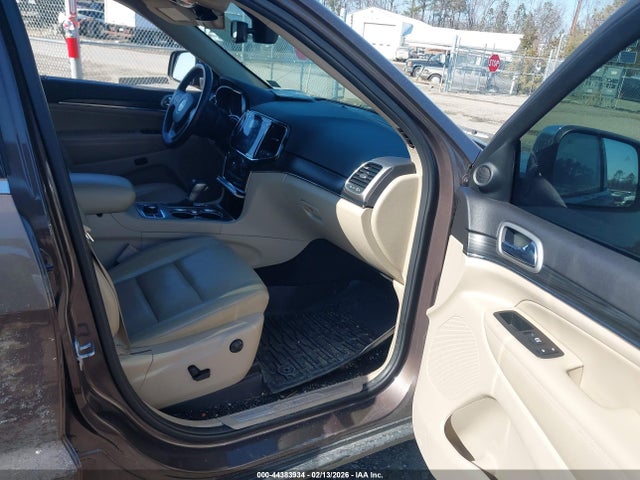 1C4RJFBG9KC608487 Jeep Grand Cherokee Limited 4x4