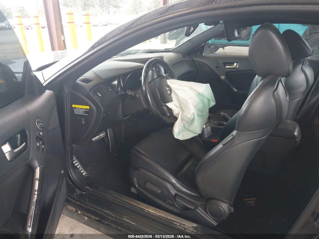 KMHHU6KJ8EU114999 Hyundai Genesis 3.8 Ultimate
