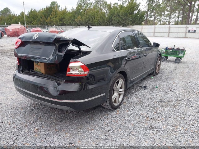 44383945 :رقم المزاد ، 1VWCN7A33CC101825 vin ، 2012 Volkswagen Passat 2.0l Tdi Sel Premium مزاد بيع