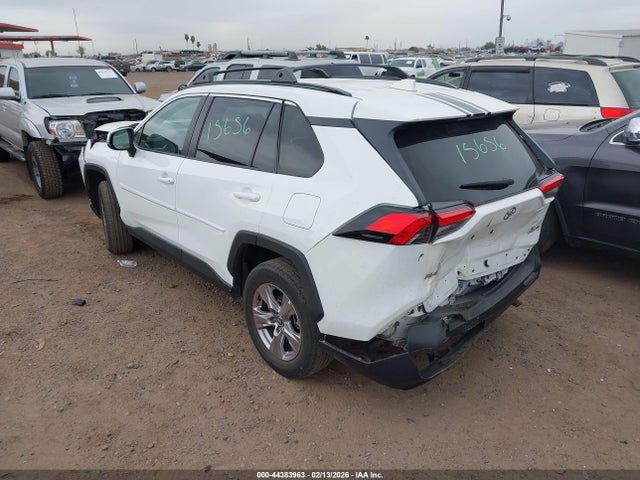 2023 TOYOTA RAV4 2T3W1RFV0PW243117 Photo 2