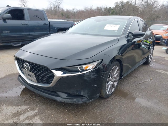 Продаж на аукціоні авто 2020 Mazda Mazda3 Preferred Package, vin: 3MZBPADL3LM117424, номер лоту: 44383972