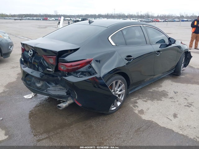 Продаж на аукціоні авто 2020 Mazda Mazda3 Preferred Package, vin: 3MZBPADL3LM117424, номер лоту: 44383972