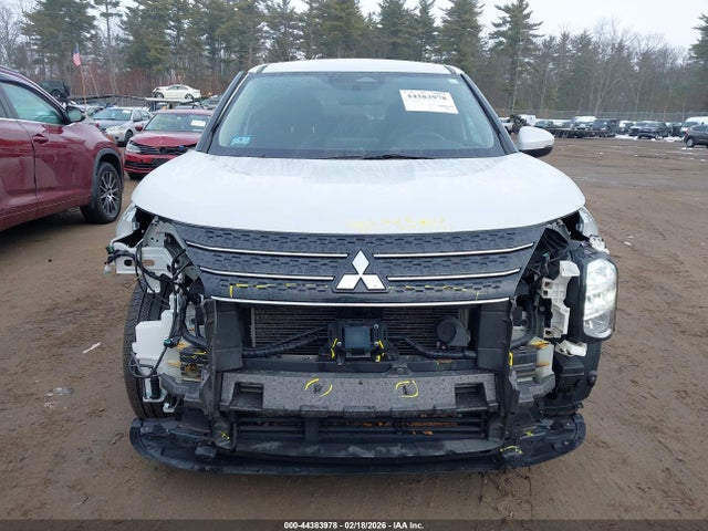 Продажа на аукционе авто 2022 Mitsubishi Outlander Es 2.5 S-awc, vin: JA4J4TA80NZ045693, номер лота: 44383978