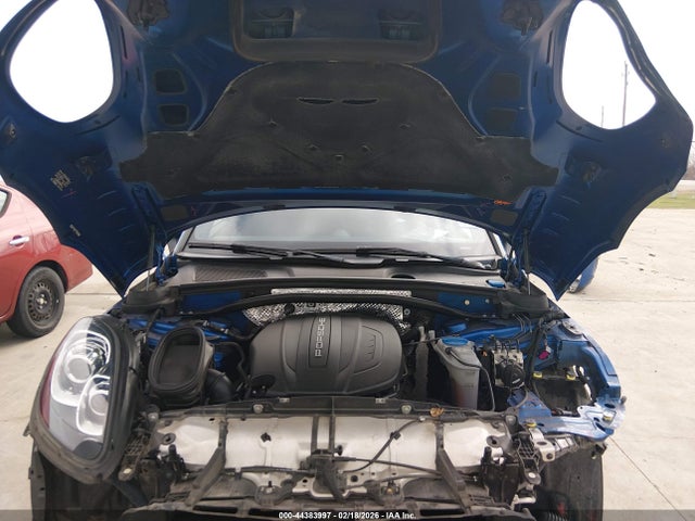Porsche Macan 2018 WP1AA2A57JLB09867 Image 10