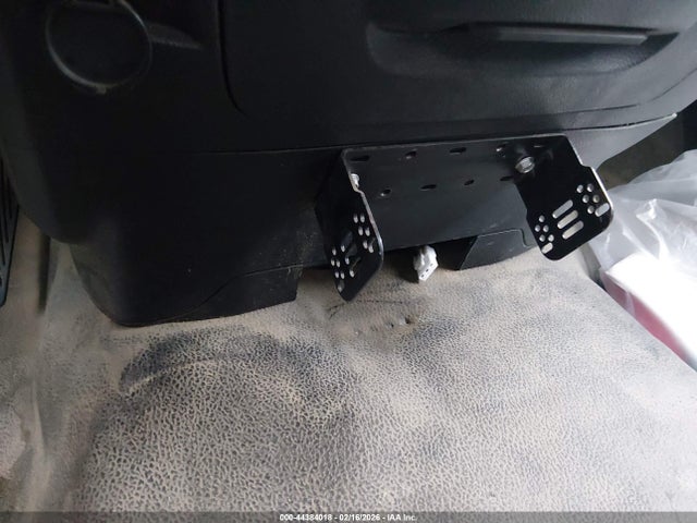 1C6RR7FGXHS826579 RAM 1500 Tradesman 4x4 6&#039;4 Box