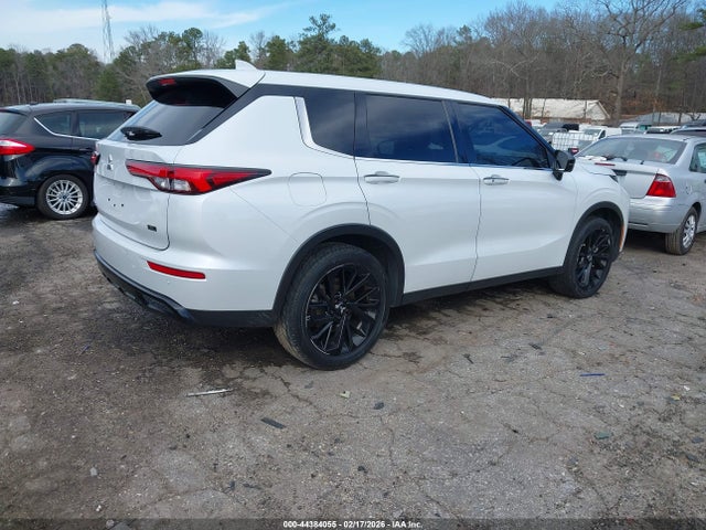 2024 MITSUBISHI OUTLANDER JA4J3VA80RZ016702 Photo 3