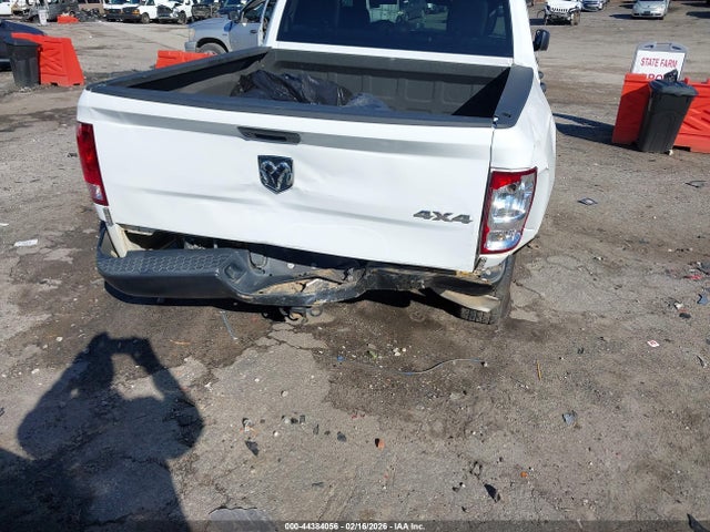 Продаж на аукціоні авто 2022 Ram 1500 Classic Tradesman  4x4 5'7 Box, vin: 3C6RR7KG9NG413299, номер лоту: 44384056