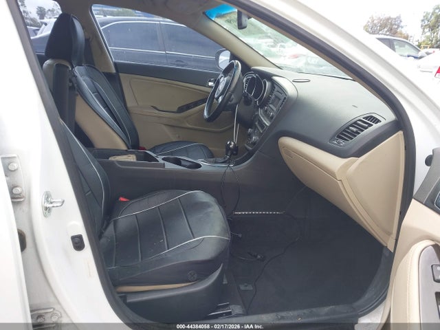 5XXGN4A70FG380435 KIA OPTIMA EX