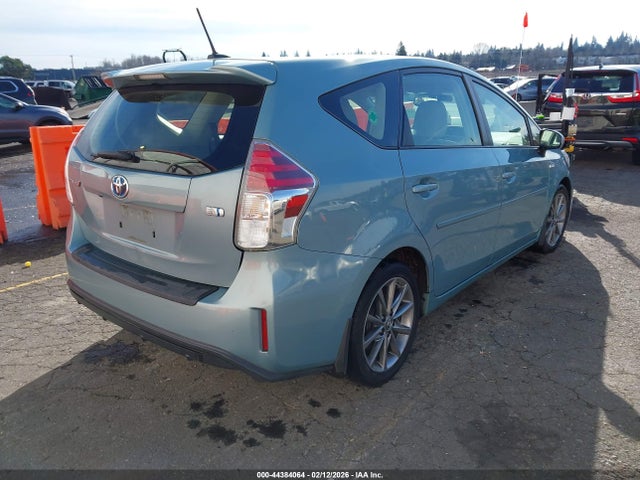JTDZN3EU3GJ054421 Toyota Prius V Five