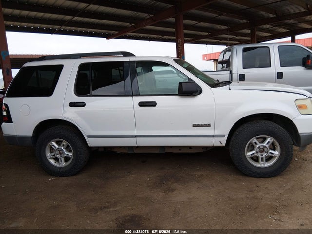 Продажа на аукционе авто 2006 Ford Explorer Xls, vin: 1FMEU72E56UB54700, номер лота: 44384076