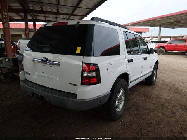 Продажа на аукционе авто 2006 Ford Explorer Xls, vin: 1FMEU72E56UB54700, номер лота: 44384076