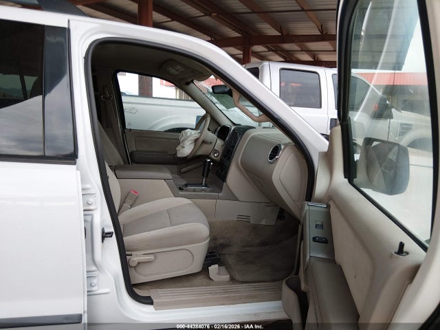 Продажа на аукционе авто 2006 Ford Explorer Xls, vin: 1FMEU72E56UB54700, номер лота: 44384076