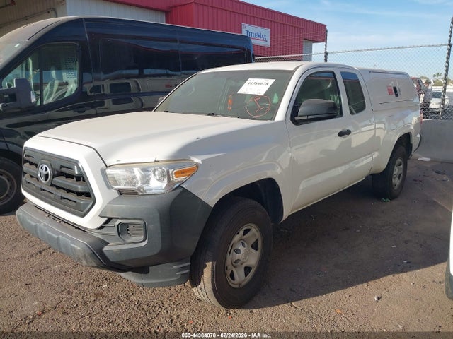 5TFRX5GN4HX082061 Toyota Tacoma Sr