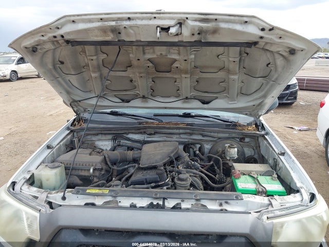 5TFNX4CN1EX034415 Toyota Tacoma