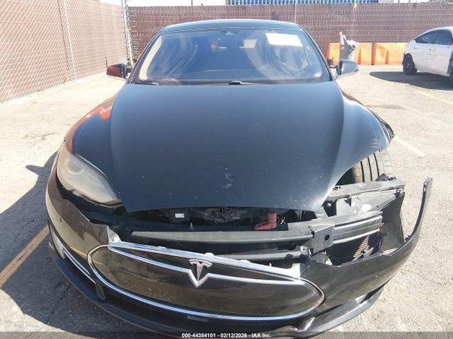 Tesla Model S 70d/85d/p85d 2015 5YJSA1H28FFP77666 Image 13