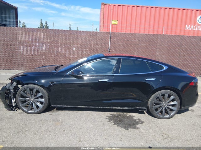Tesla Model S 70d/85d/p85d 2015 5YJSA1H28FFP77666 Image 15