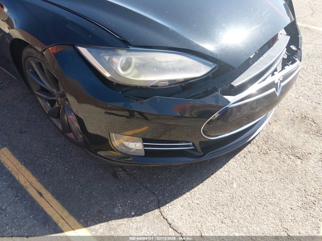 Tesla Model S 70d/85d/p85d 2015 5YJSA1H28FFP77666 Image 21