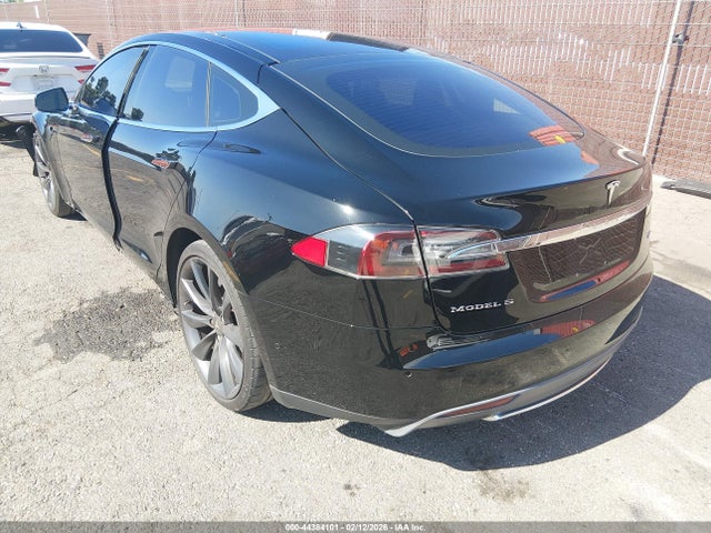 Tesla Model S 70d/85d/p85d 2015 5YJSA1H28FFP77666 Image 3