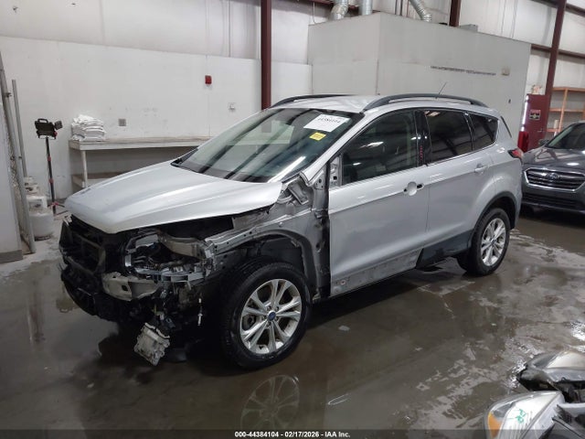 1FMCU9GDXJUD08765 Ford ESCAPE SE