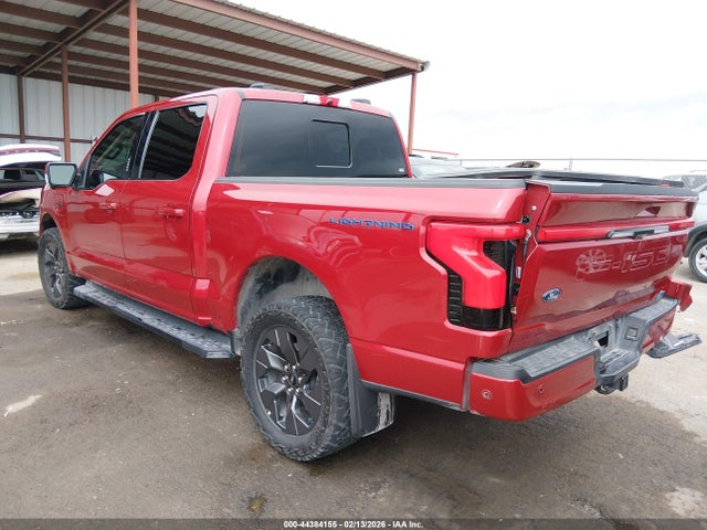 2022 FORD F-150 LIGHTNING 1FT6W1EV3NWG01524 Photo 2