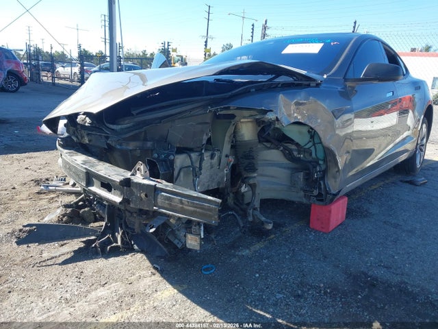 2016 TESLA MODEL S 5YJSA1E47GF161139 Photo 5