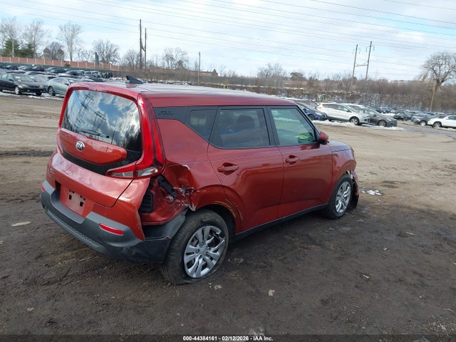 KNDJ23AU0L7053620 KIA SOUL LX