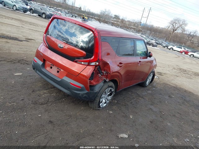 KNDJ23AU0L7053620 KIA SOUL LX