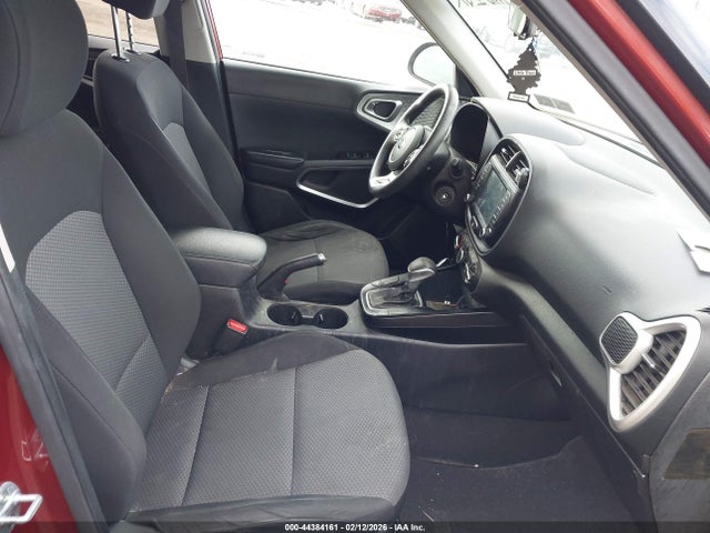 KNDJ23AU0L7053620 KIA SOUL LX