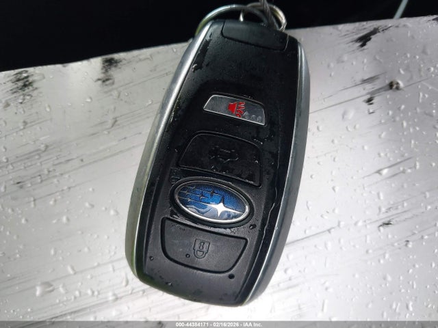 4S4BSENC7G3326594 Subaru Outback 3.6r Limited