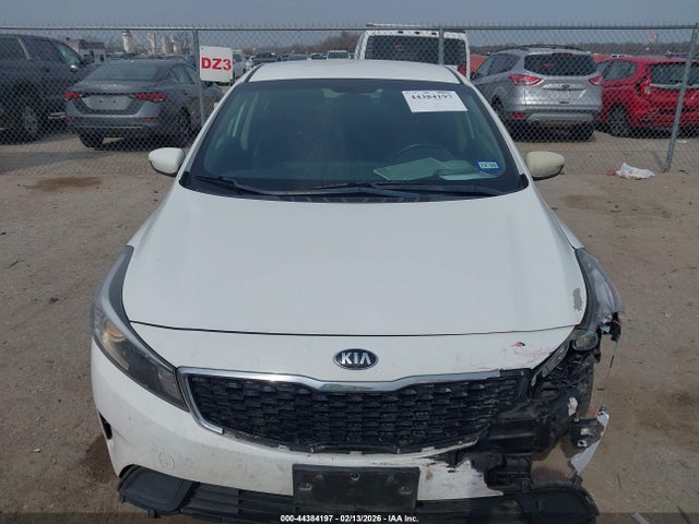 Продажа на аукционе авто 2018 Kia Forte S, vin: 3KPFL4A73JE219239, номер лота: 44384197