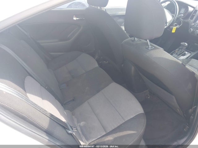 Продажа на аукционе авто 2018 Kia Forte S, vin: 3KPFL4A73JE219239, номер лота: 44384197