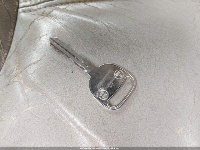 44384214 :رقم المزاد ، 2GTFK69U121329259 vin ، 2002 Gmc Sierra 1500 Denali مزاد بيع