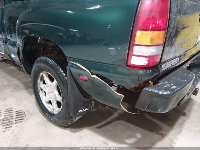 44384214 :رقم المزاد ، 2GTFK69U121329259 vin ، 2002 Gmc Sierra 1500 Denali مزاد بيع