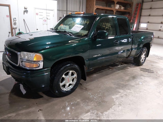 44384214 :رقم المزاد ، 2GTFK69U121329259 vin ، 2002 Gmc Sierra 1500 Denali مزاد بيع